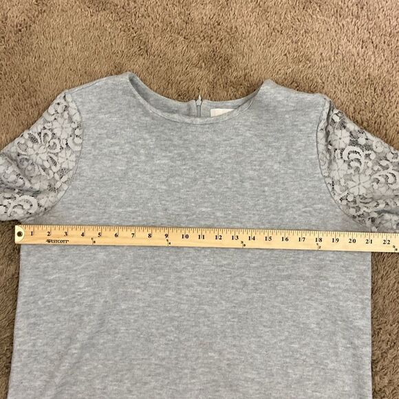 Loft Grey Lace Short Sleeve Crewneck Sweatshirt size Large Feminine Twee Casual - Picture 7 of 9